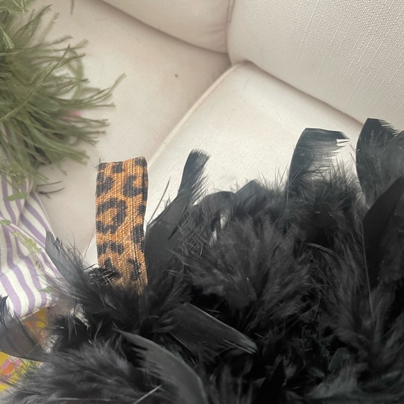 MAJOR SALE💚Lynn Carmelo cheetah stocking! 🐆 - Picture 2 of 2